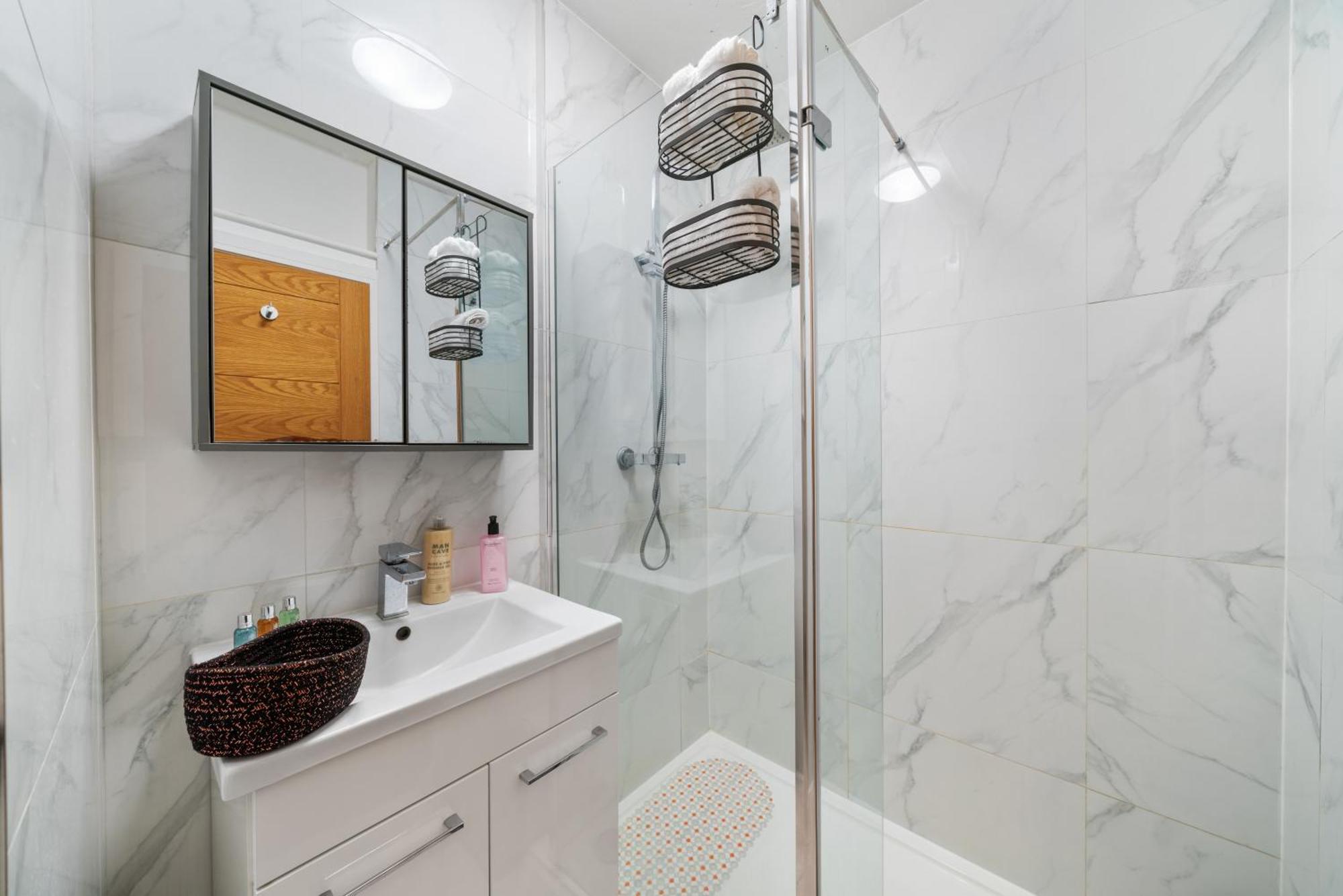 Spacious Studio Apartment On Oxford Street 9Gc Лондон Екстериор снимка