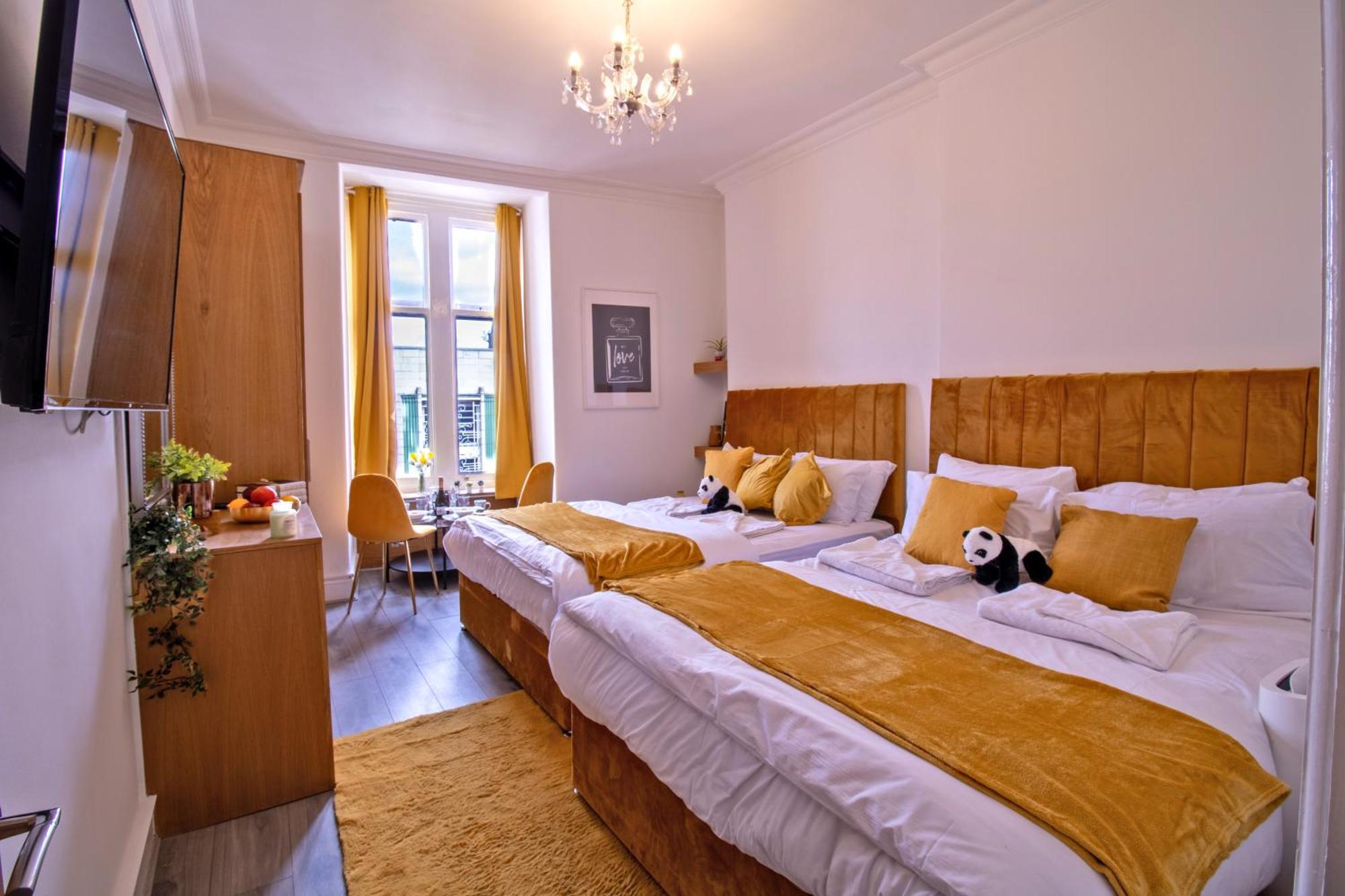 Spacious Studio Apartment On Oxford Street 9Gc Лондон Екстериор снимка